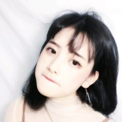 真人女生短发复古头像图片