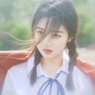 美女头像清新自然漂亮高清图片