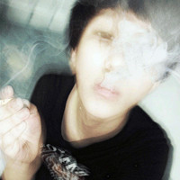 伤感颓废头像男生抽烟喝酒图片
