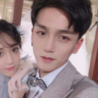 现代优质真人唯美一对两张情图片