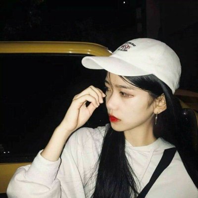 女生头像真人忧郁伤感