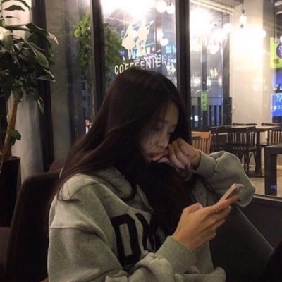 唯美简单文艺女生头像图片