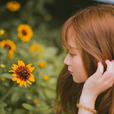 阳光微笑头像女生唯美小清新风景图片