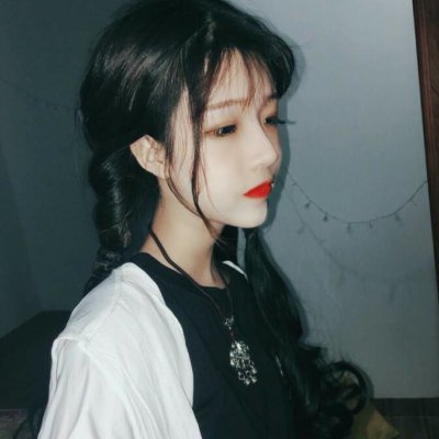 女生头像真人忧郁伤感