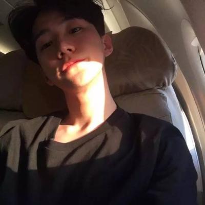 真实不像网图的男生头像
