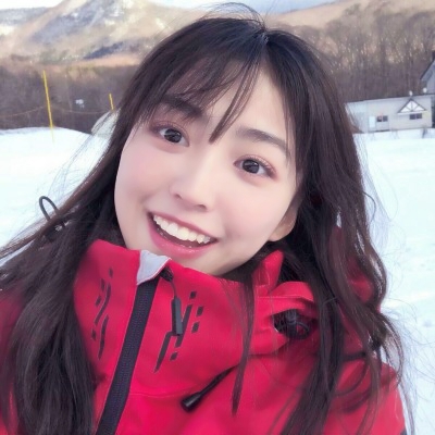 冬天唯美阳光女生头像图片