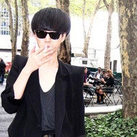 伤感颓废头像男生抽烟喝酒图片