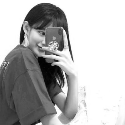 qq黑色头像图片女