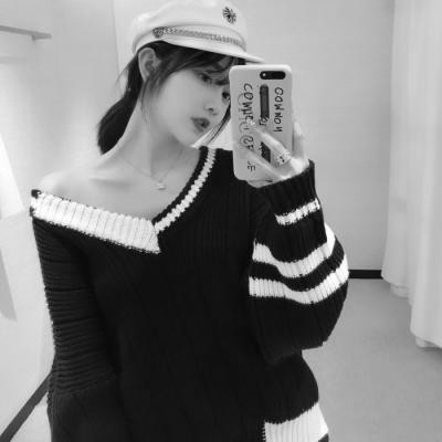 qq黑色头像图片女