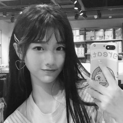 qq黑色头像图片女