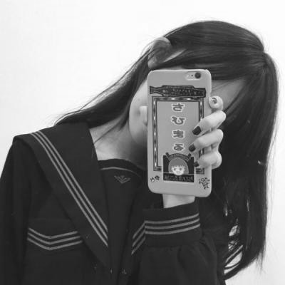 qq黑色头像图片女