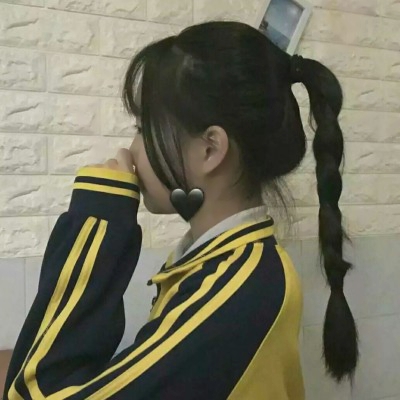 qq头像非主流照片女生