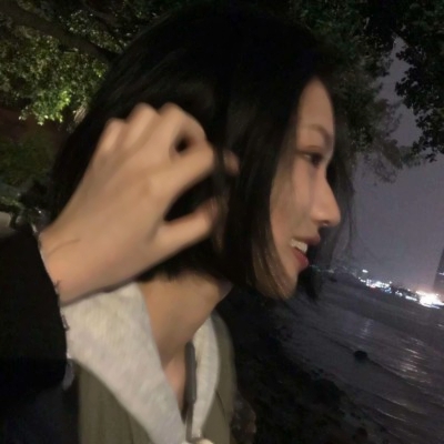 2025最火优质头像清晰女生图片