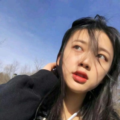 2025女生最流行头像微信图片