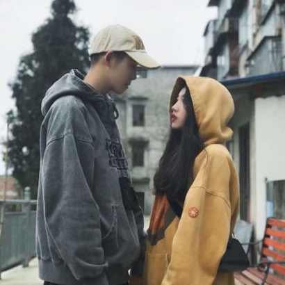 2025年好看的情侣头像图片