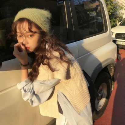 2025女生qq头像潮流版图片