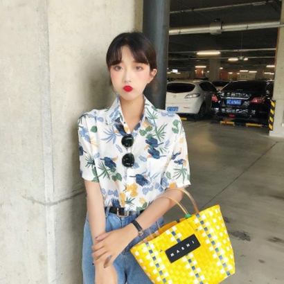 2025女生qq头像潮流版图片