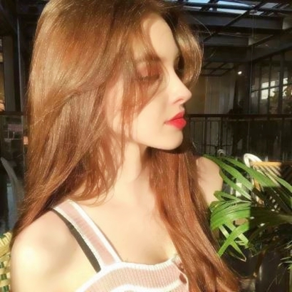 2025最火欧美头像女生图片