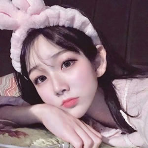 2025最火最潮可爱女生头像图片
