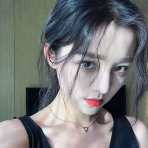 2025新款闺蜜头像女图集