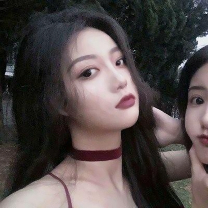 2025独一无二女生头像图片