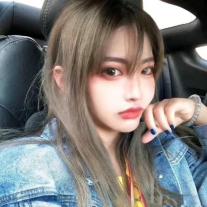 2025独一无二女生头像图片