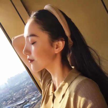 2025微信头像女潮流真人图片