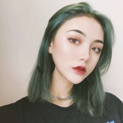 高清绿色头像女生图片