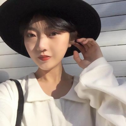 2025微信头像女潮流真人图片