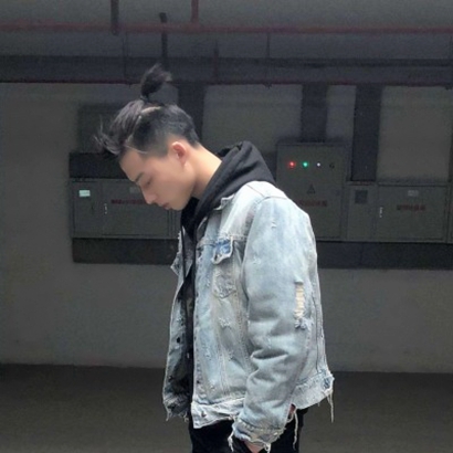 2025年男微信头像图片