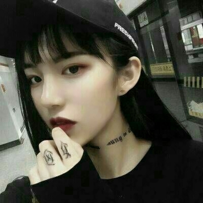 头像qq2025年最新版女生图片