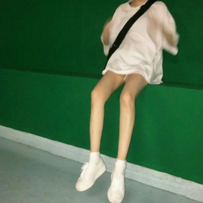 高清绿色头像女生图片