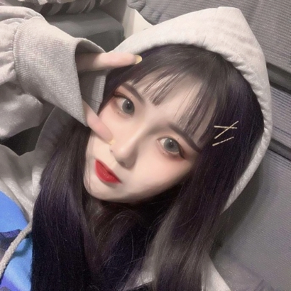 2025最火好看头像女的图片