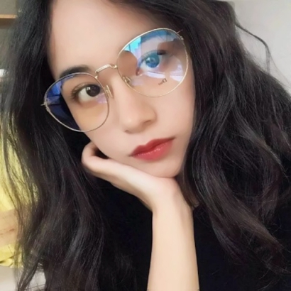 2025最流行洋气头像女生真人图片