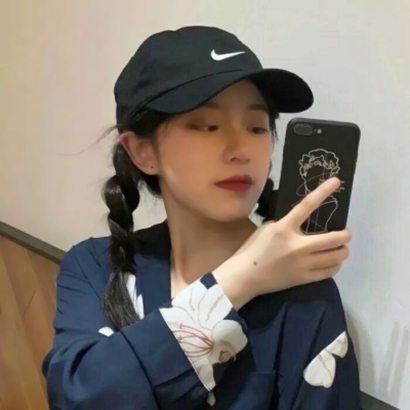 2025最流行洋气头像女生真人图片