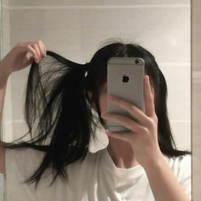 2025最火好看头像女的图片
