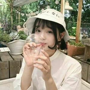 2025年最火的可爱女生头像图片