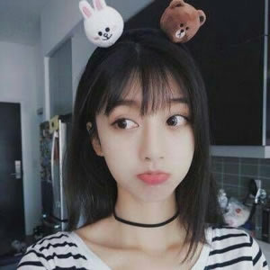 2025年最火的可爱女生头像图片