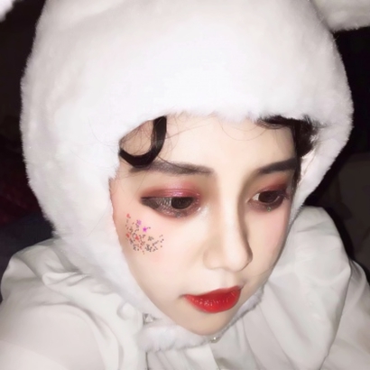 2025最火非主流女头图片