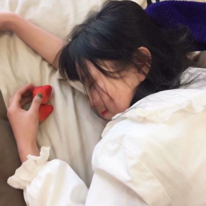 2025最火闺蜜图片2人一人一张