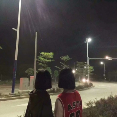 2025最火闺蜜图片2人一人一张