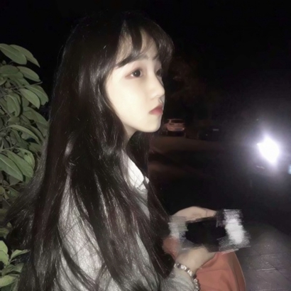 2025最火闺蜜图片2人一人一张