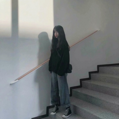 2025最火闺蜜图片2人一人一张