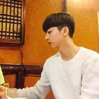qq非主流男生头像图片