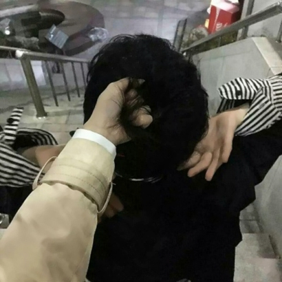 微信情侣头像背影一男一女两张