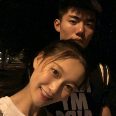 独一无二的男女cp情头一左一右