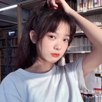 2025小清新气质女头图片