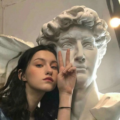 2025最火欧美女头像图片