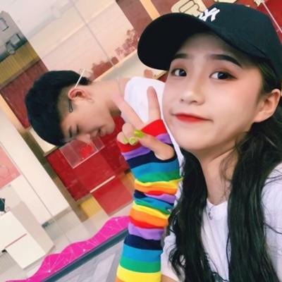 独一无二的男女cp情头一左一右