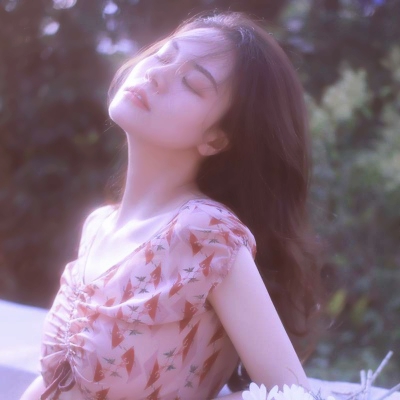 图片2025新图片微信头像女生